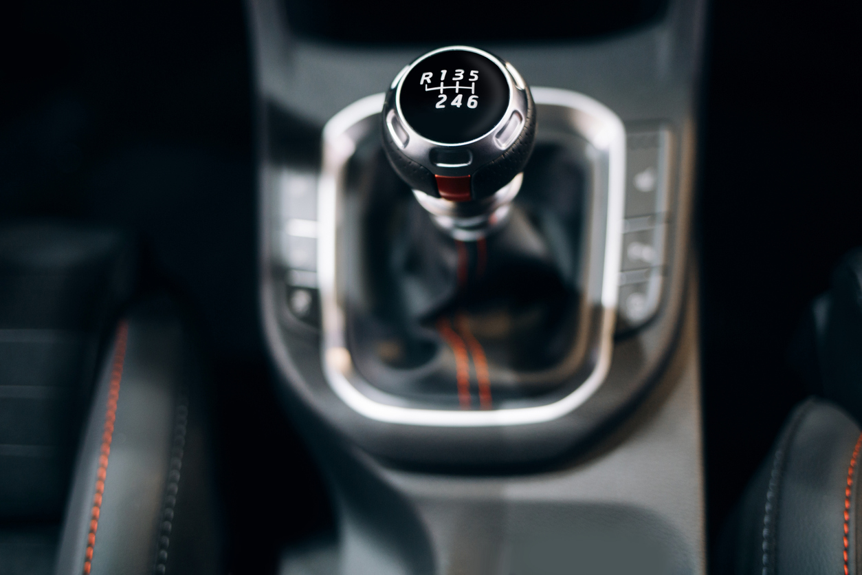 What do the all the different gears of your automatic car mean?