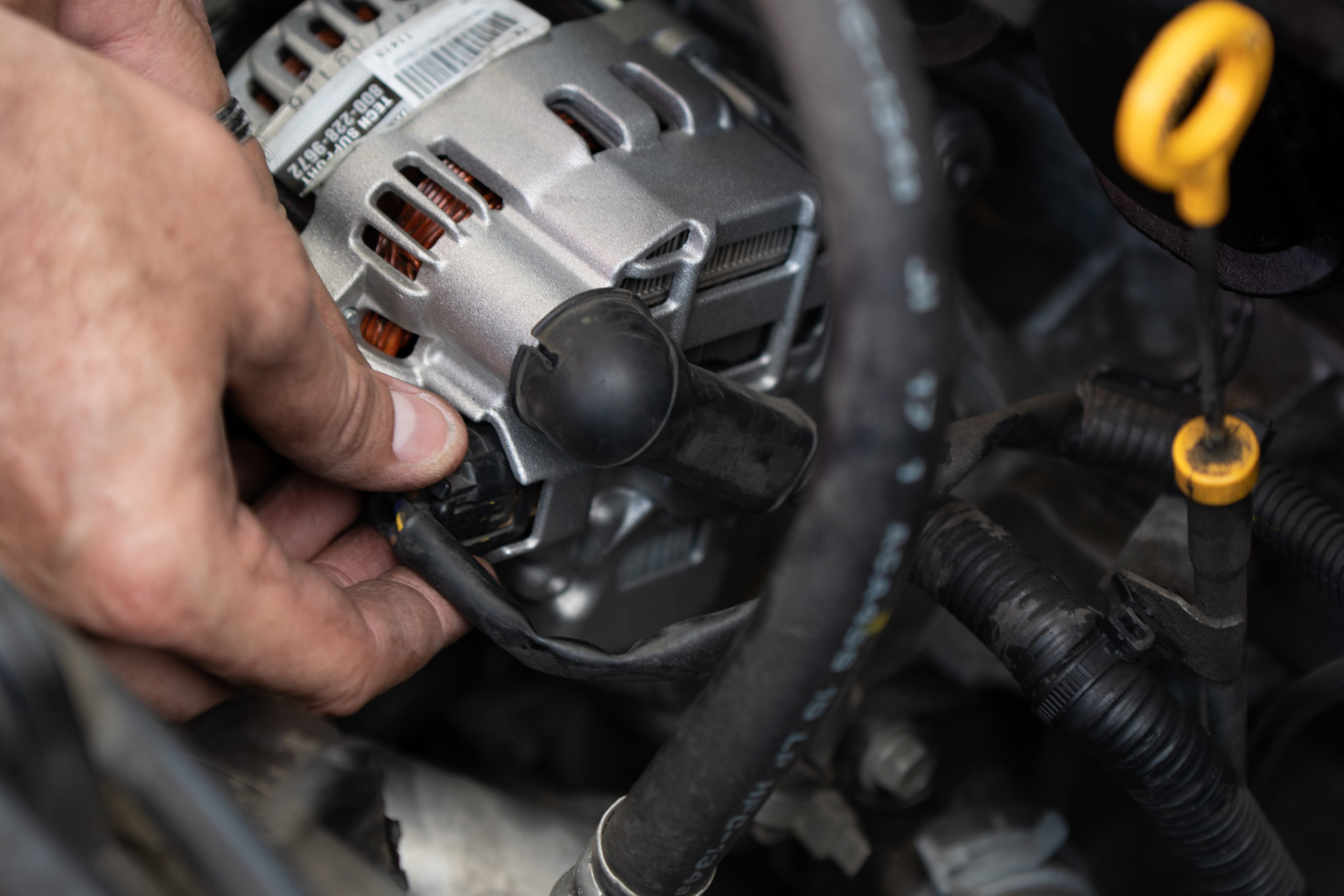 What's the Difference Between an Alternator & Starter?