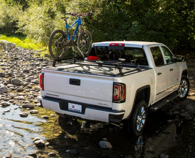 the-types-of-tonneau-covers-for-your-truck-bed-autozone